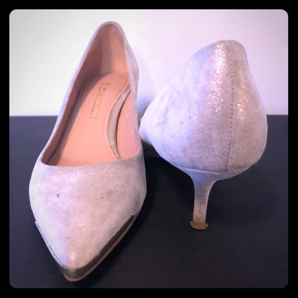 Enzo Gold Dust Kitten Heels